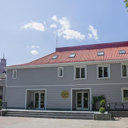 Corvin House Hotel Хунедоара Екстериор снимка