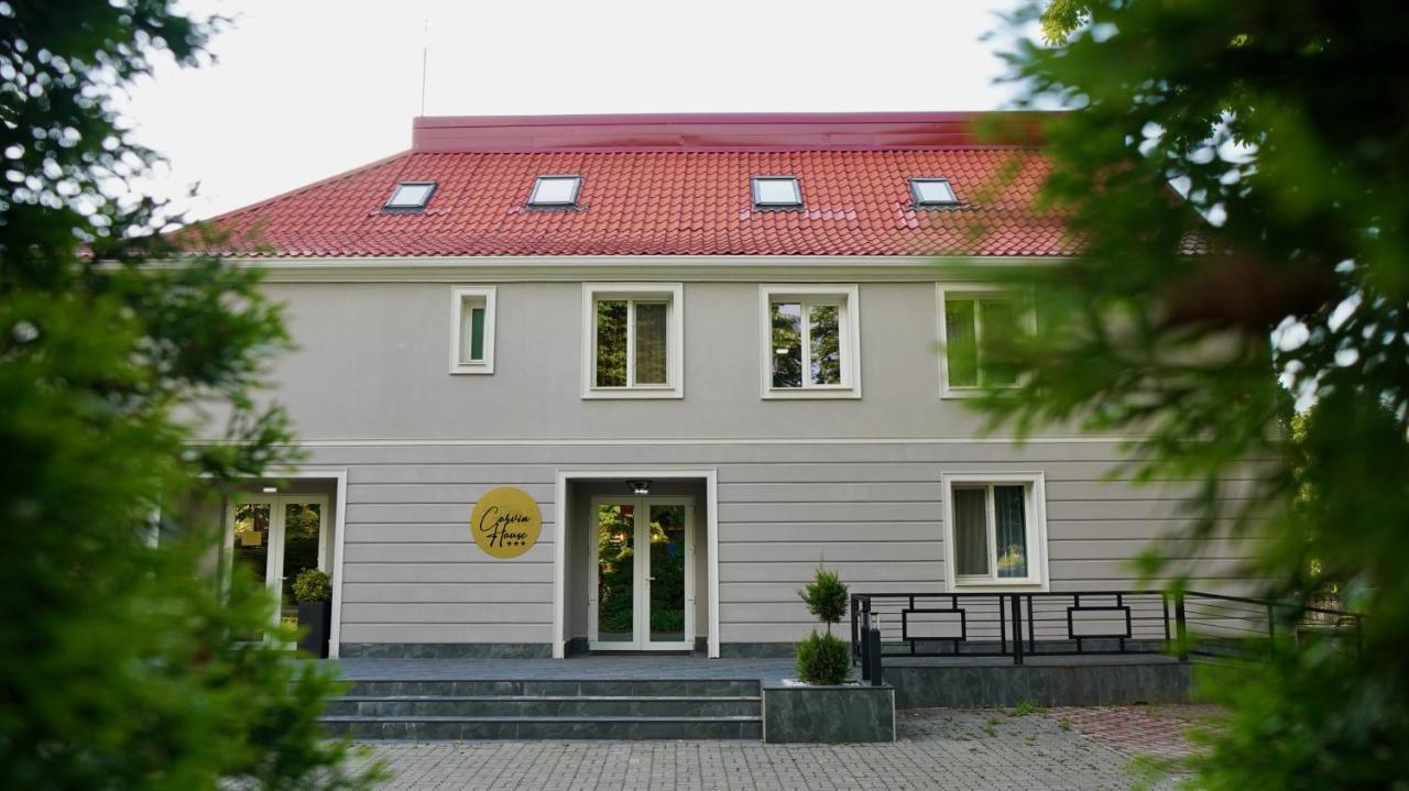 Corvin House Hotel Хунедоара Екстериор снимка