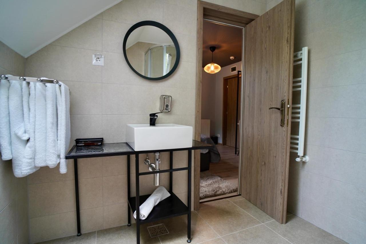 Corvin House Hotel Хунедоара Екстериор снимка