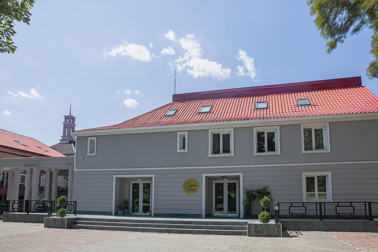 Corvin House Hotel Хунедоара Екстериор снимка