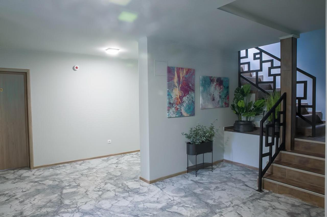 Corvin House Hotel Хунедоара Екстериор снимка