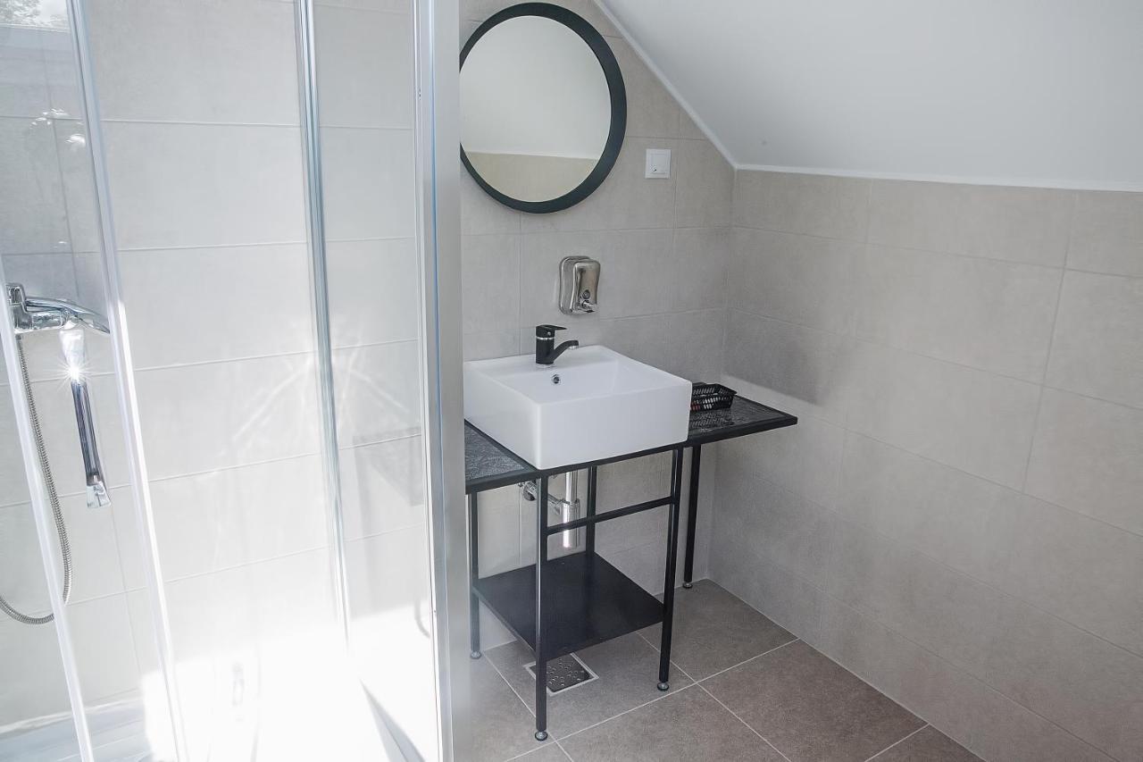 Corvin House Hotel Хунедоара Екстериор снимка